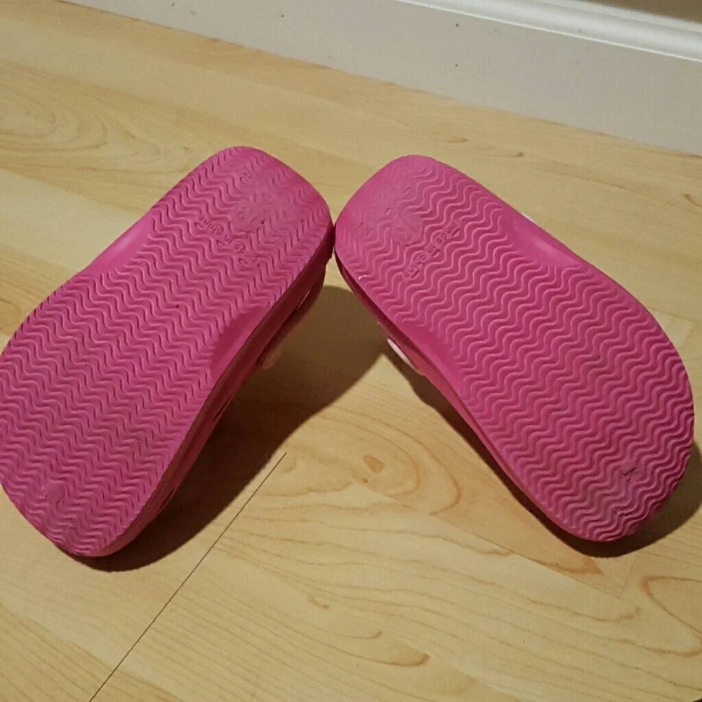 Girls Pink Clogs Little Girl Size 13 - Picture 4 of 4